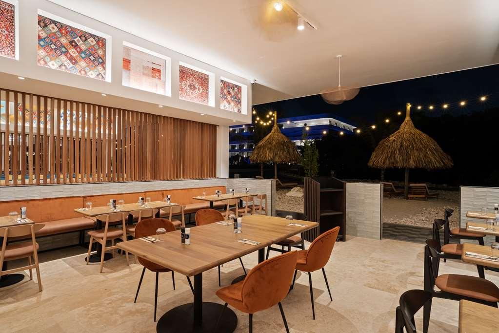 The Rif At Mangrove Beach Corendon All-Inclusive Curio Willemstad Restoran fotoğraf