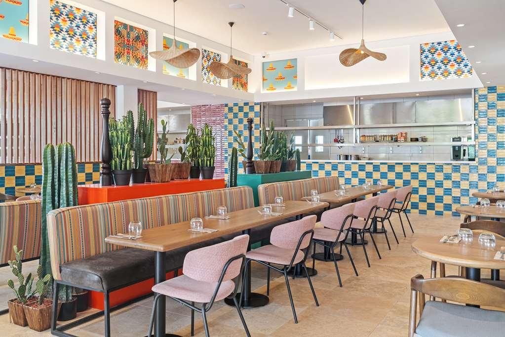 The Rif At Mangrove Beach Corendon All-Inclusive Curio Willemstad Restoran fotoğraf